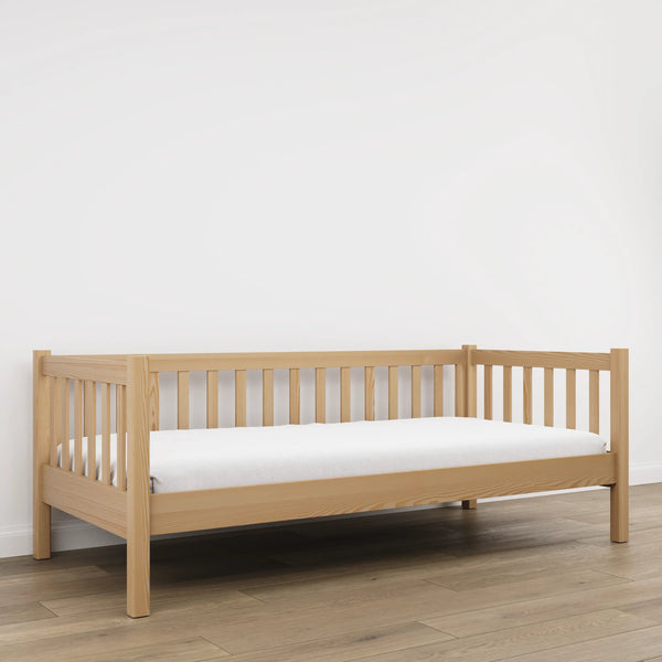 Łóżko sofa sosna naturalna – boczna bariera drewniane, bezpieczeństwo dla dzieci