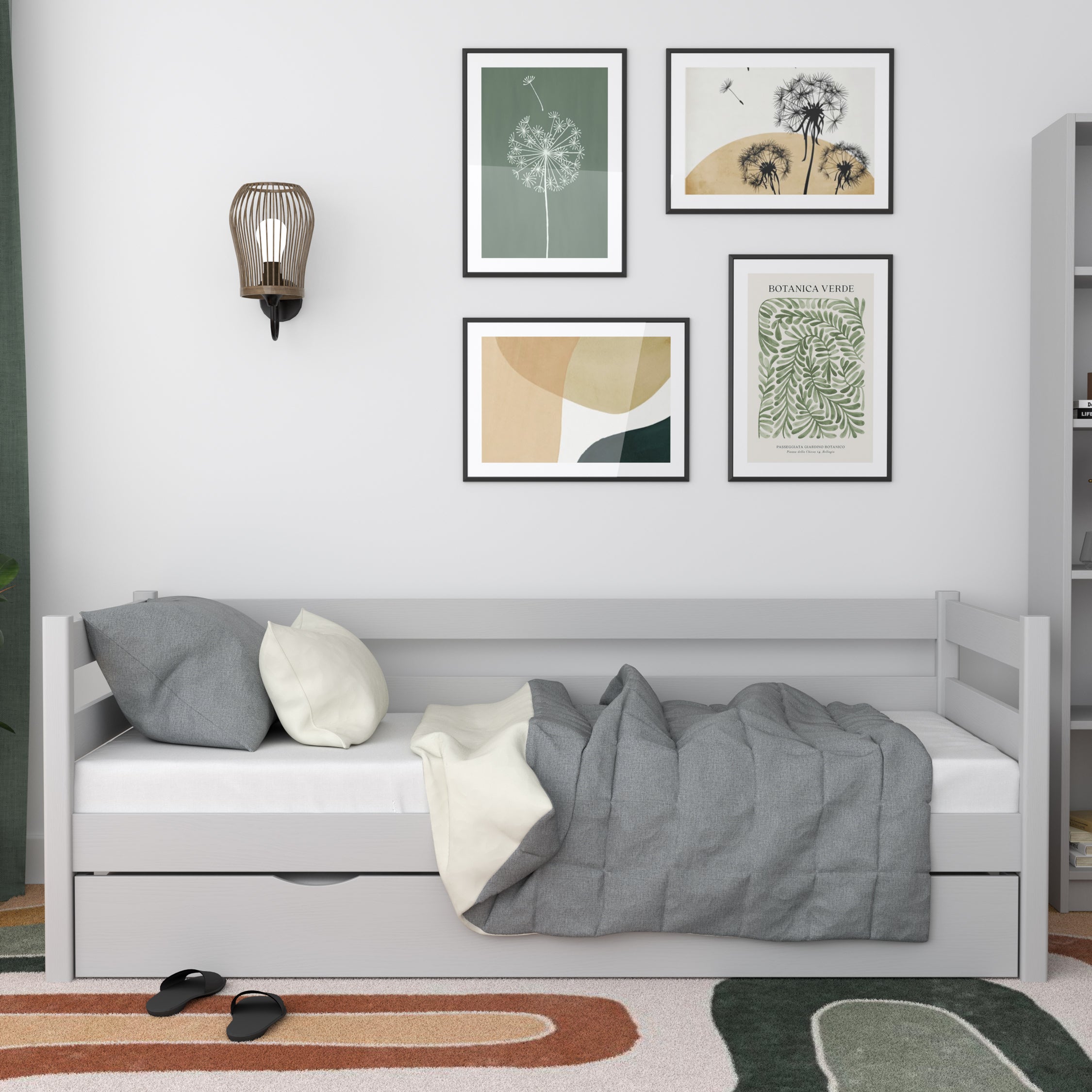 Sofabett grau – seitliche Holzschutzleiste, Seitenansicht, Nizio