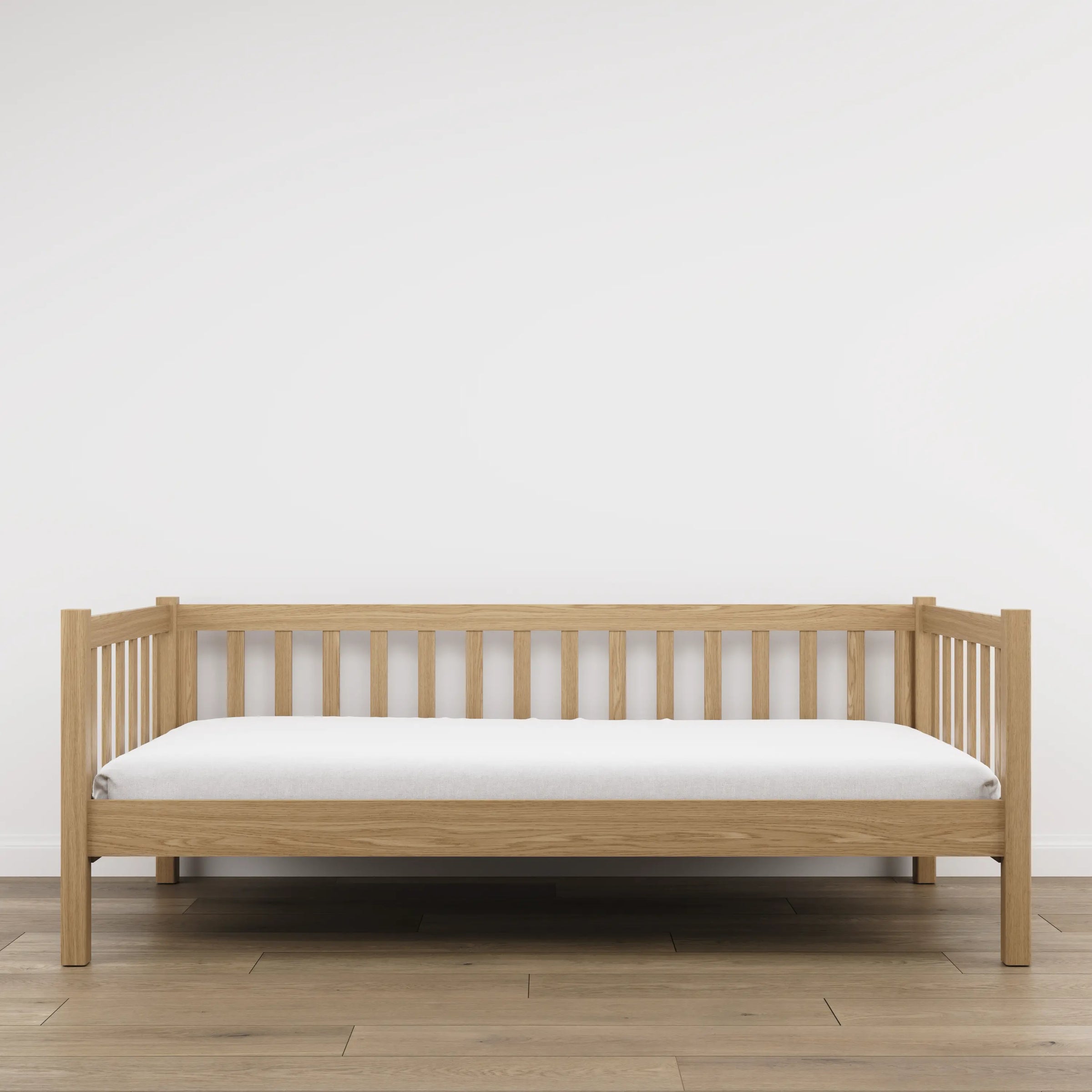 Sofa-lit en chêne chêne naturel – vue de la tête de lit, chambre d'enfant